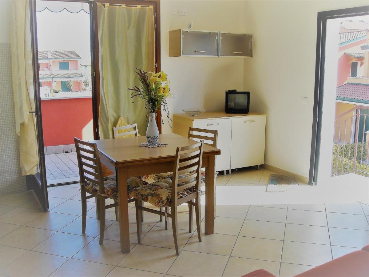 Villaggio Dei Fiori: Family-Friendly Resort with Pools and Buffet Caorle Exterior photo