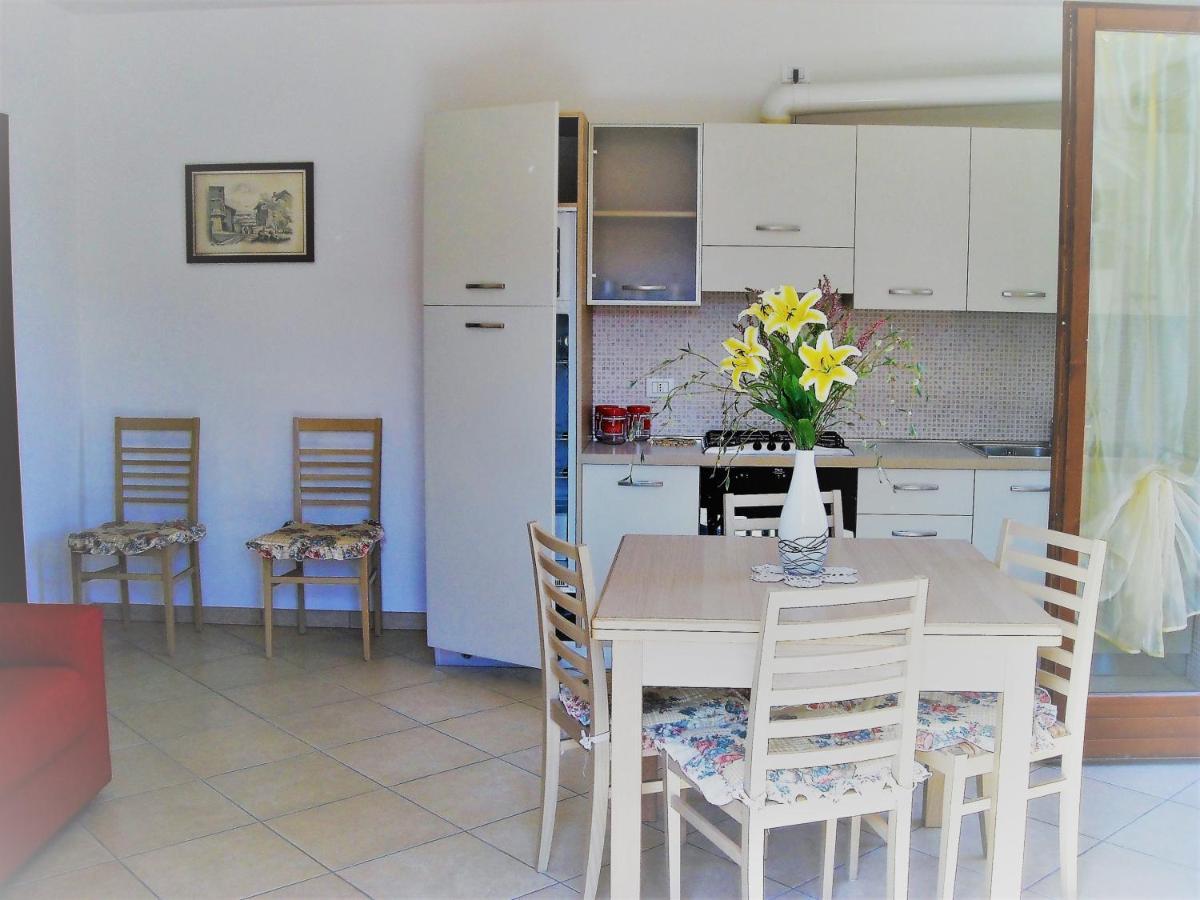 Villaggio Dei Fiori: Family-Friendly Resort with Pools and Buffet Caorle Exterior photo