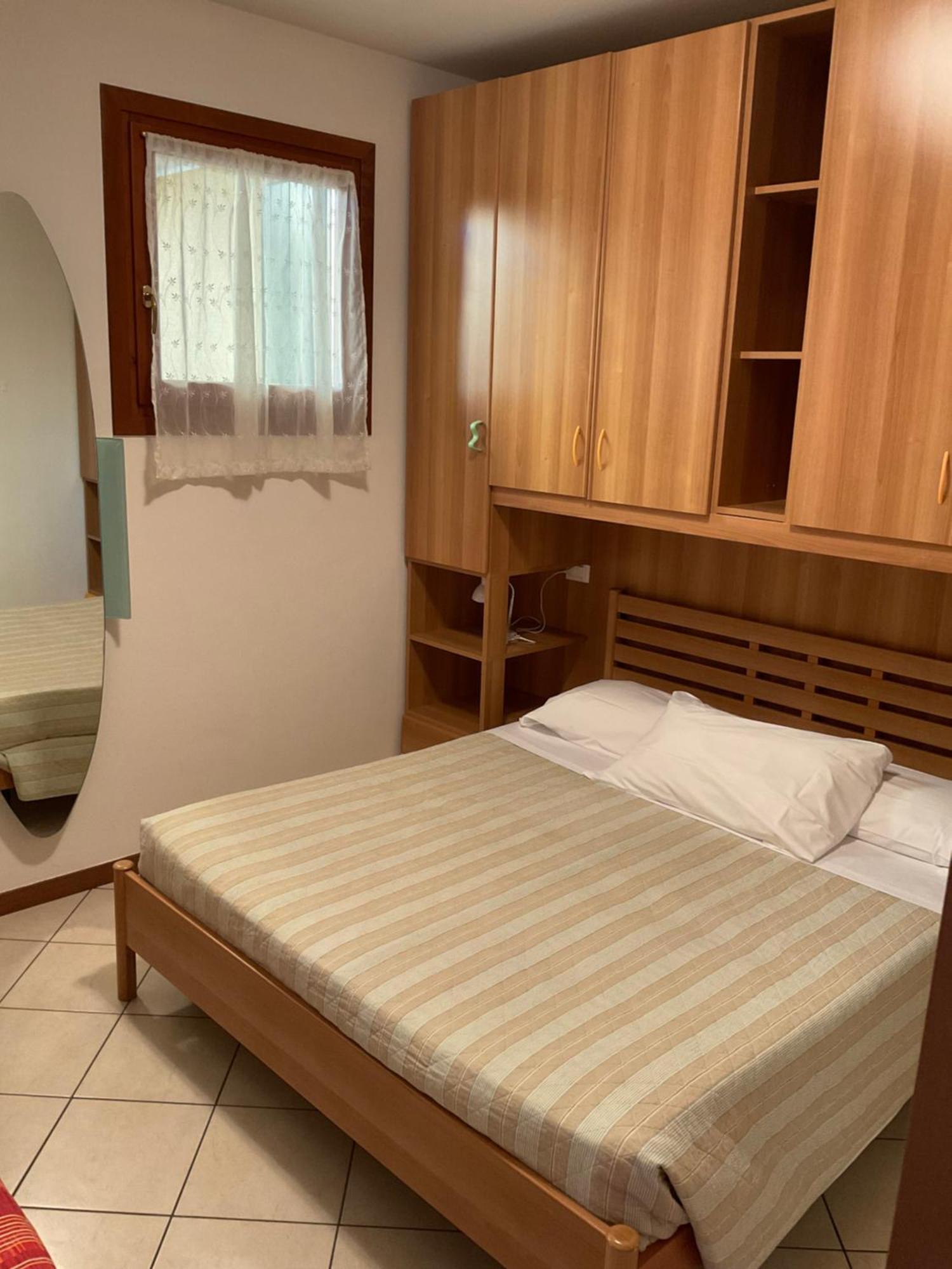 Villaggio Dei Fiori: Family-Friendly Resort with Pools and Buffet Caorle Exterior photo