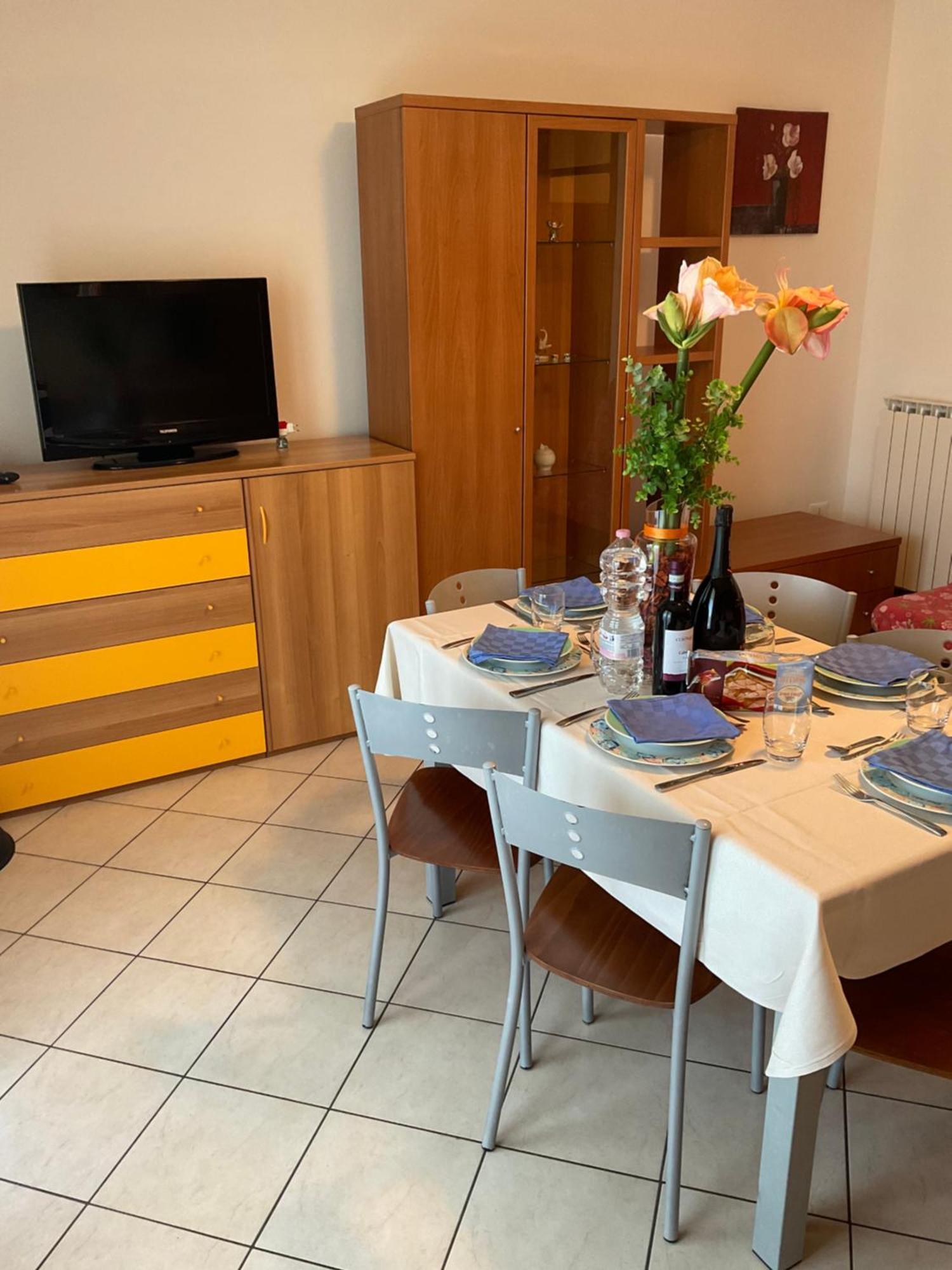 Villaggio Dei Fiori: Family-Friendly Resort with Pools and Buffet Caorle Exterior photo